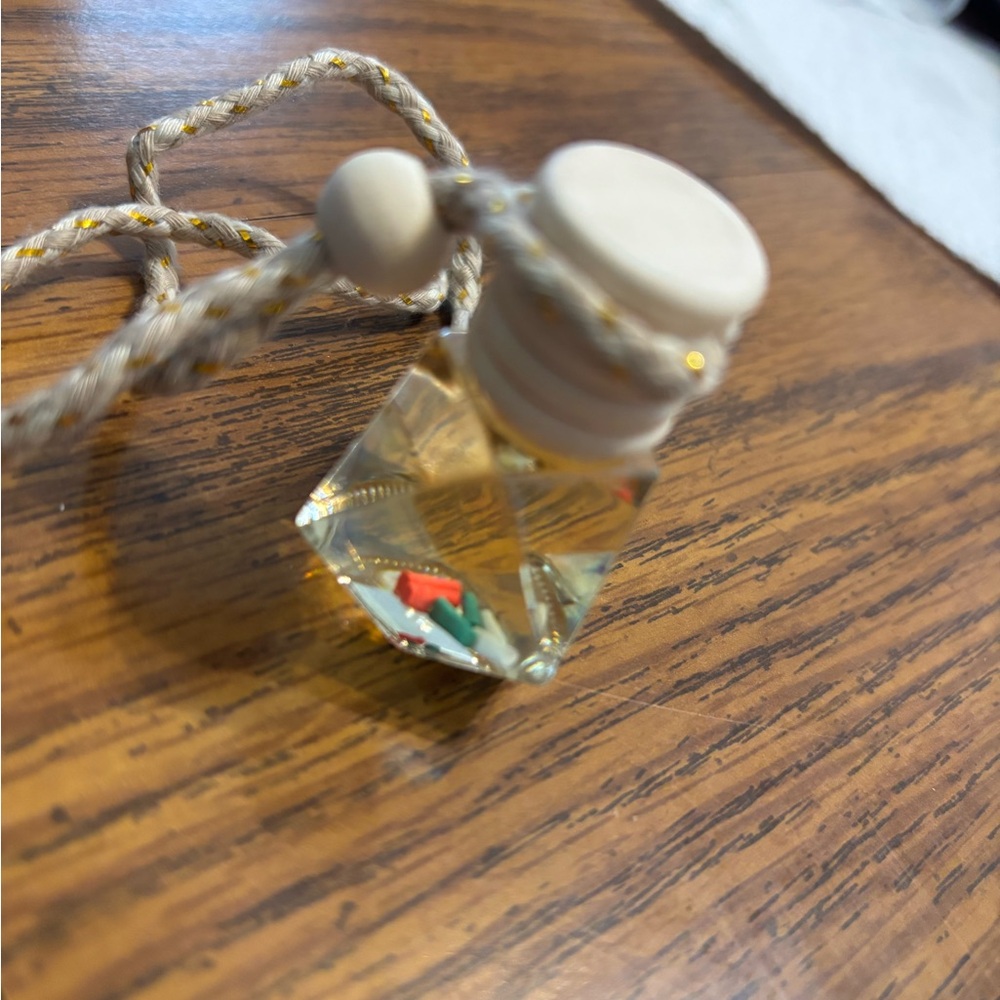 Decorative Glass Bottle essential oil diffuserr